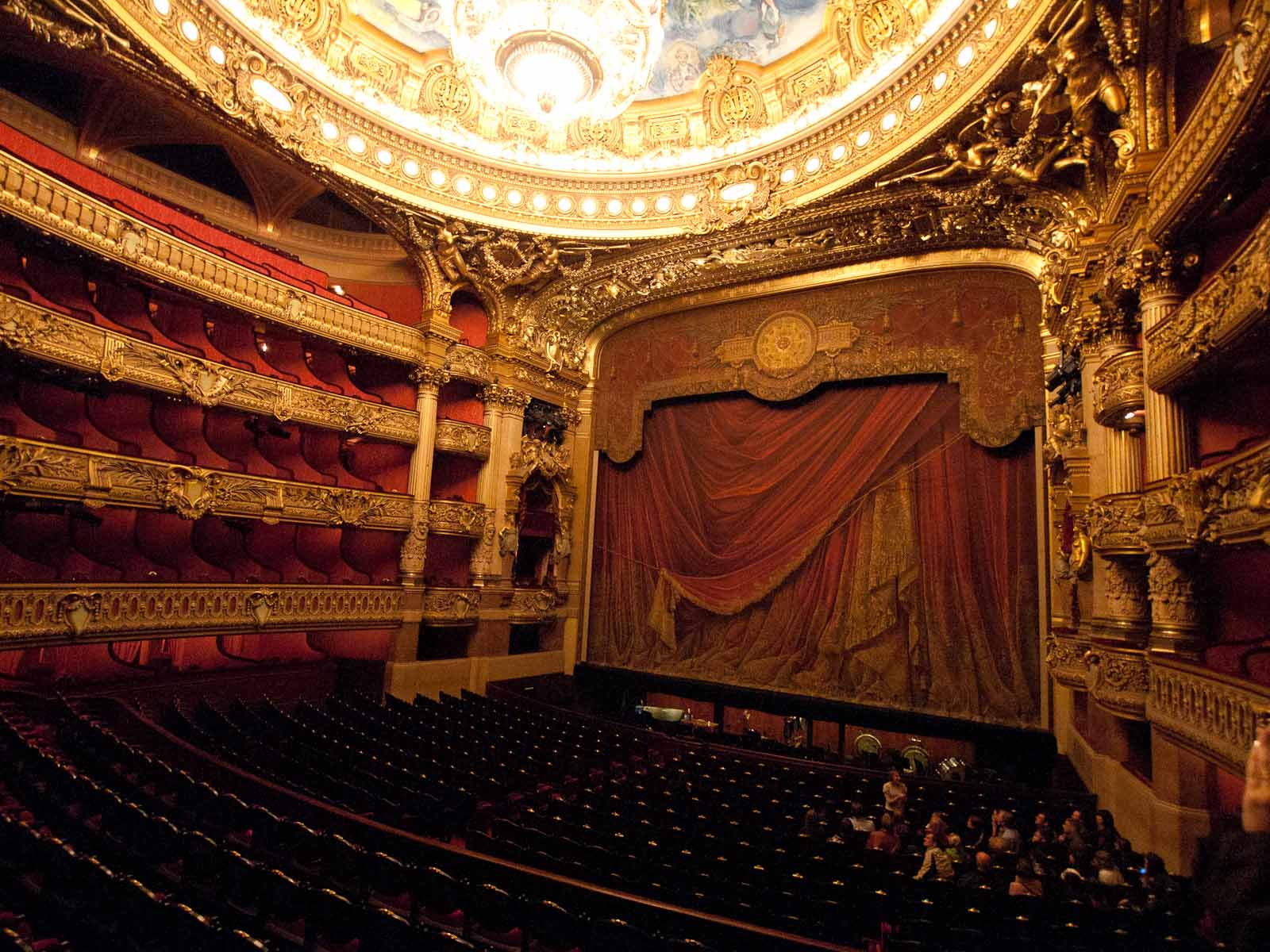 tours of the paris opera house