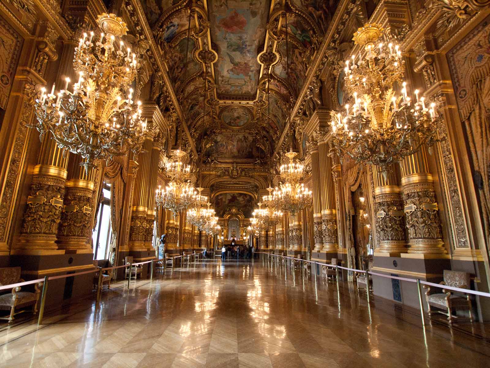 the paris opera house